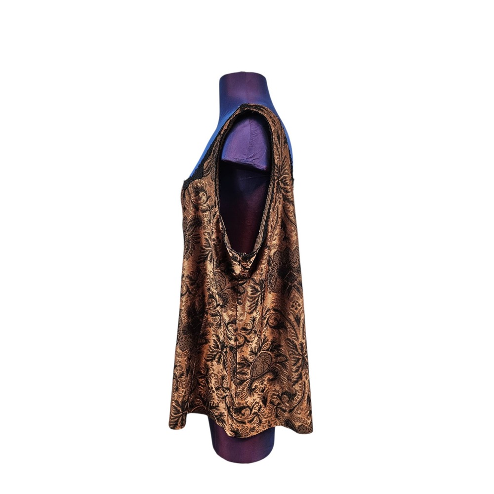 Square Neck Brocade Tank Top in Copper and Black - Picture 4 of 9